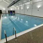 Meadow Shores - Part Of The The Bay Village With Pool, Gym And Direct Access, Pub, Restaurant, Tennis And Meadows Walks Filey