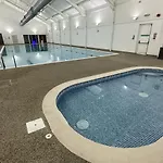 Holiday home Meadow Shores - Part Of The The Bay Village With Pool, Gym And Direct Access, Pub, Restaurant, Tennis And Meadows Walks Filey