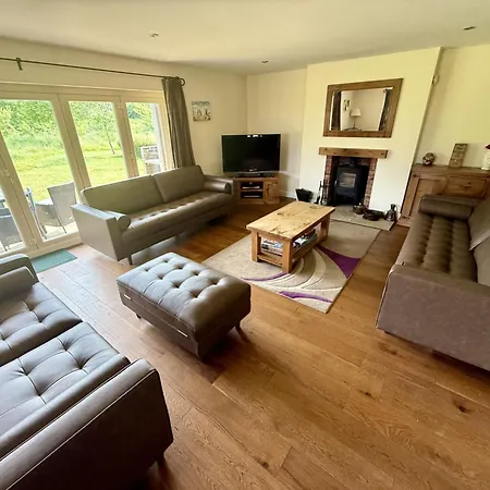 Meadow Shores - Part Of The The Bay Village With Pool, Gym And Direct Access, Pub, Restaurant, Tennis And Meadows Walks * Filey